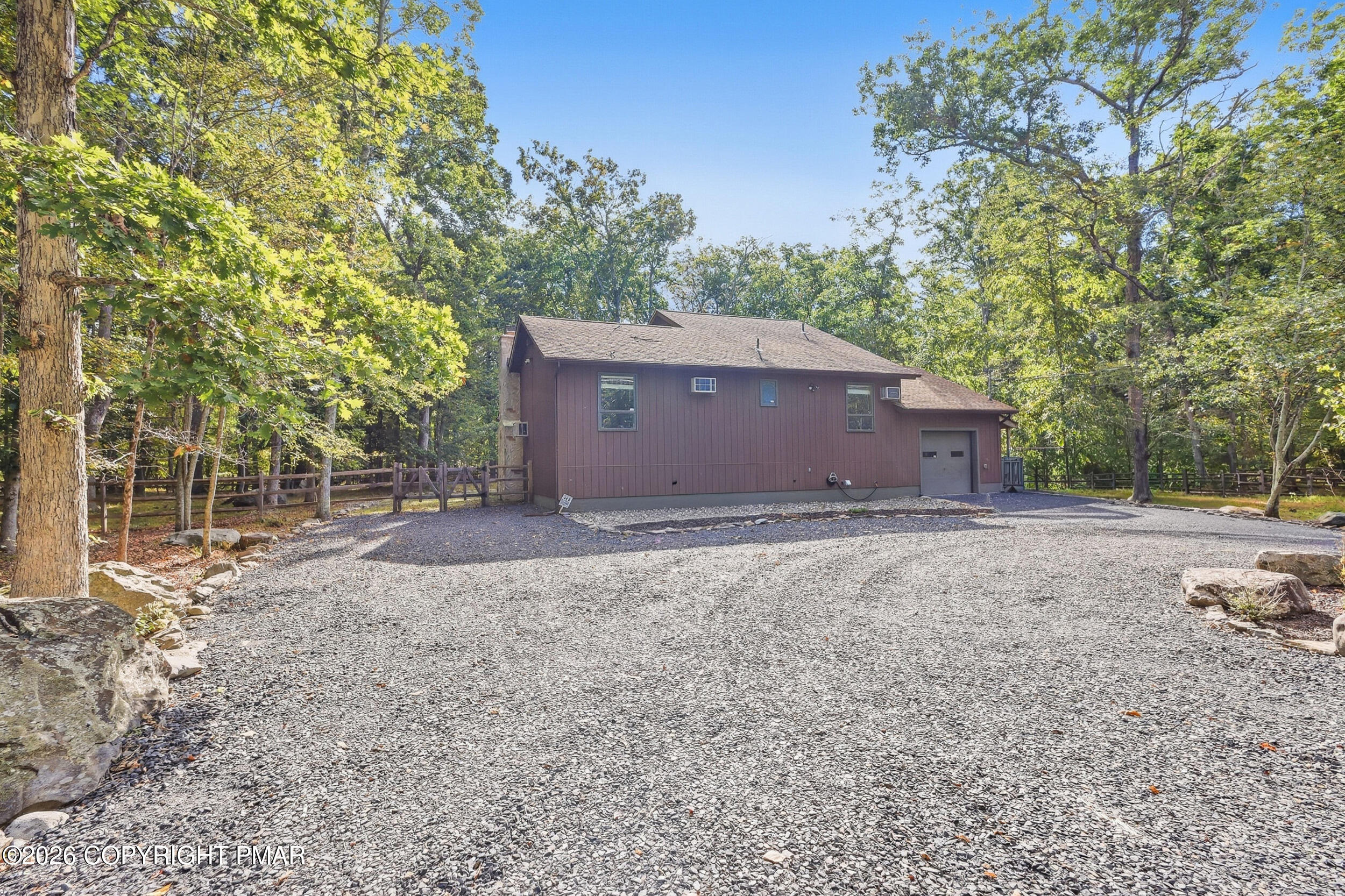523 Saunders Court