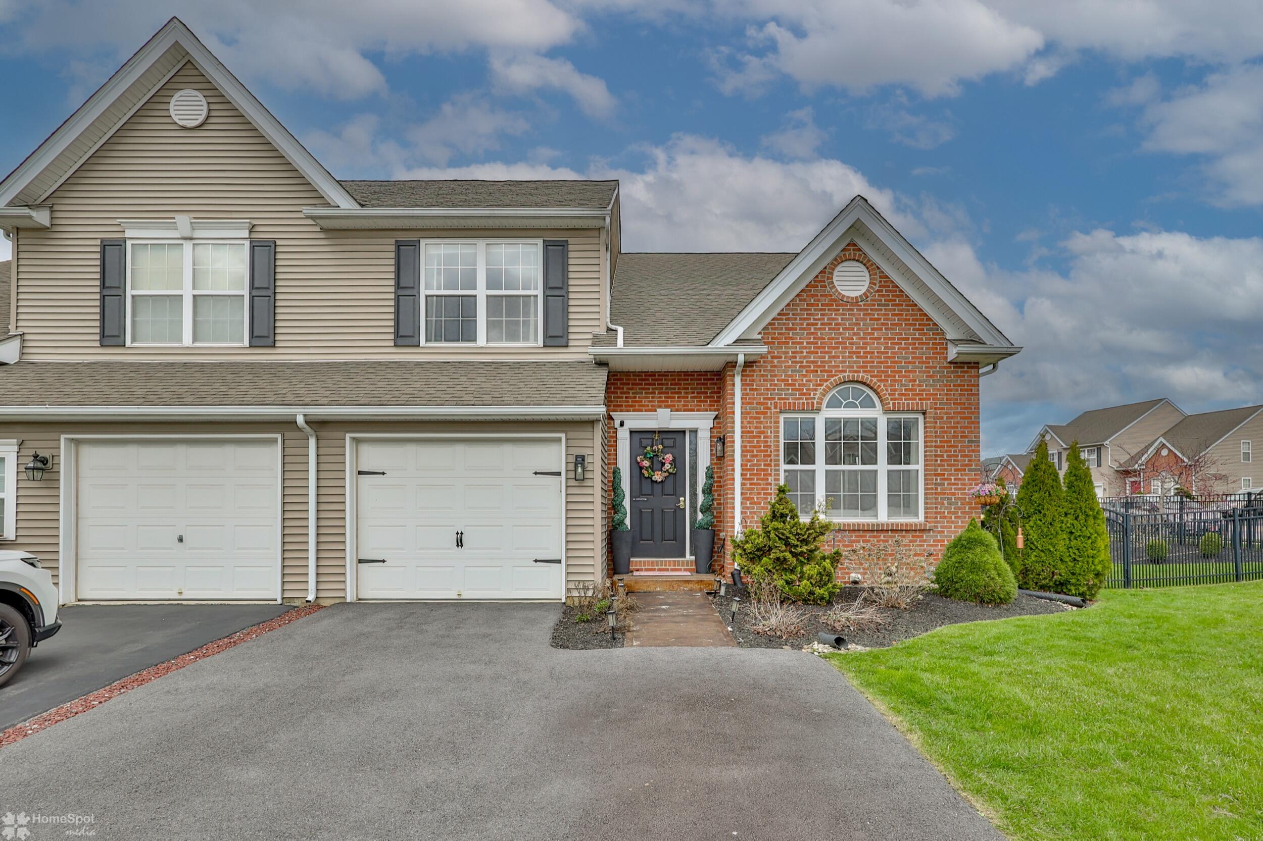 4035 Hemlock Drive, Coplay, Pennsylvania image 1