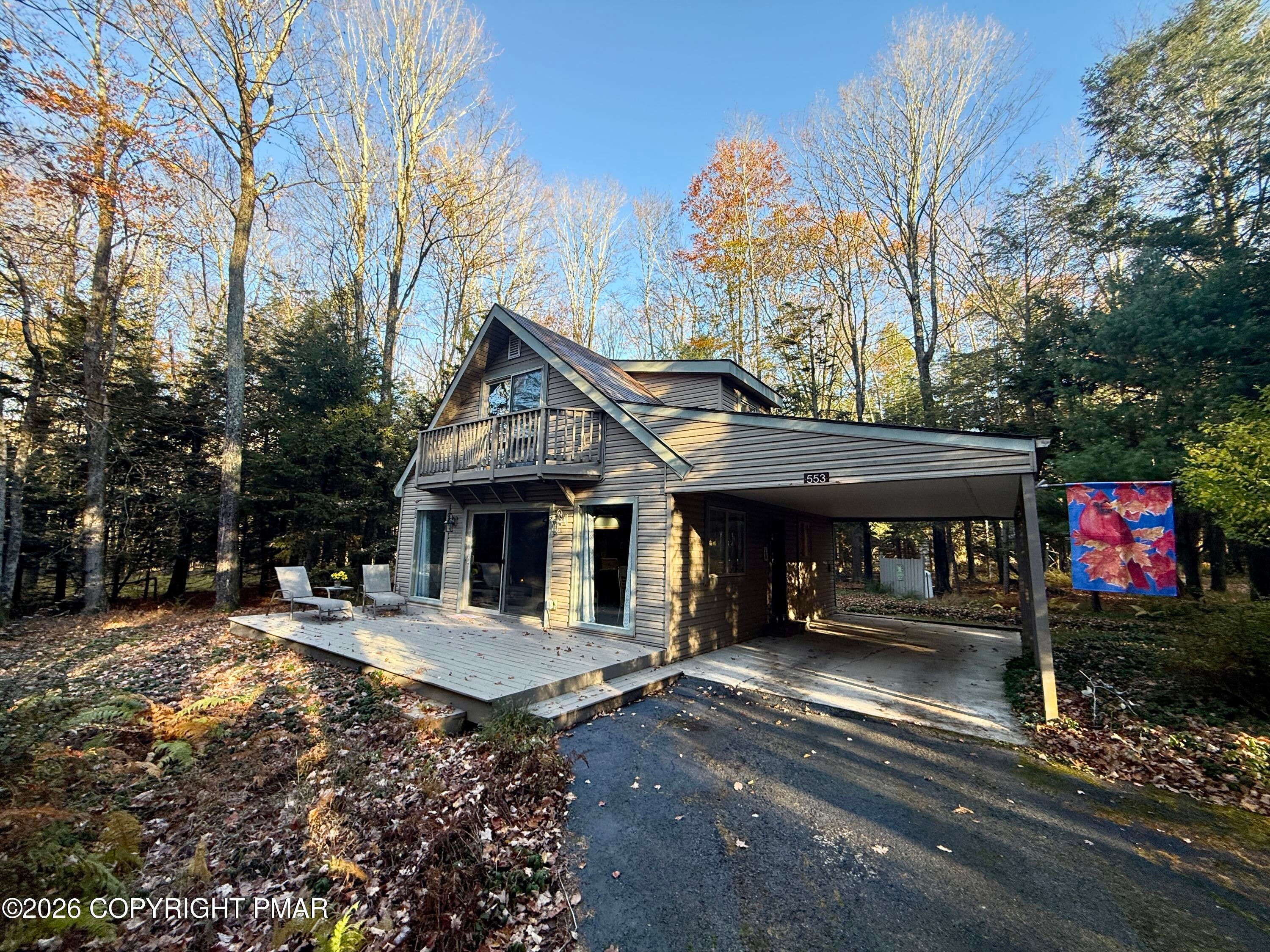 553 Sir Jeoffrey Court