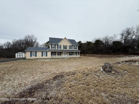 Homes For Sale - 2005 Palisades Drive<br/> Blakeslee, PA 18610