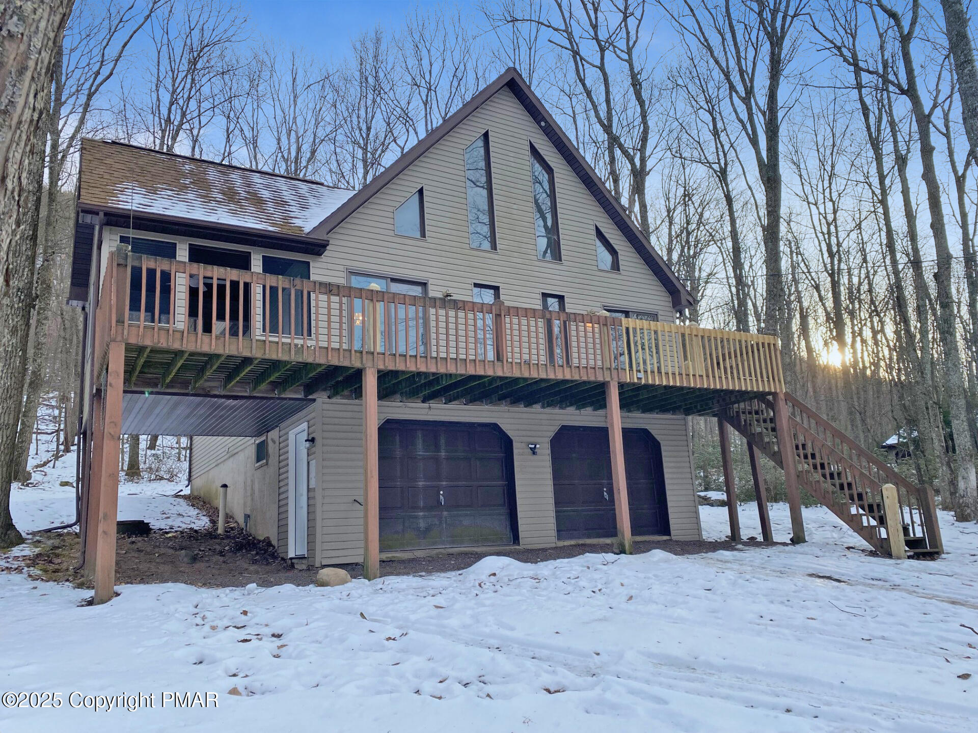 135 Buck Ridge Drive, Drums, Pennsylvania image 1