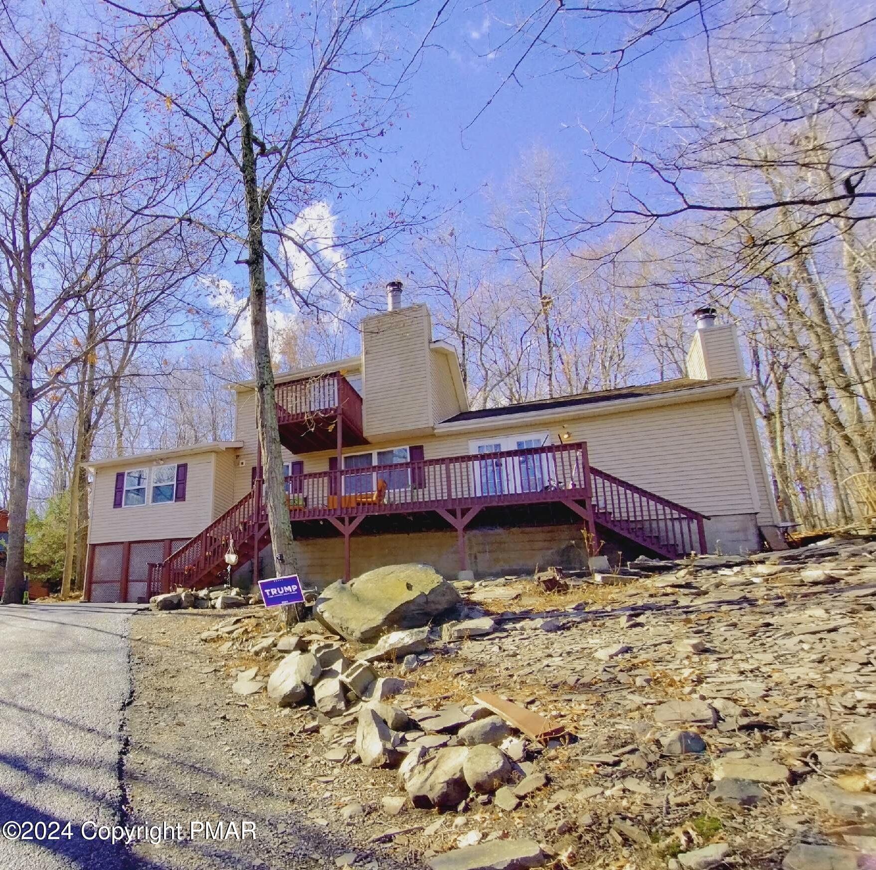 2292 Southport Dr Dr, Bushkill, Pennsylvania image 1