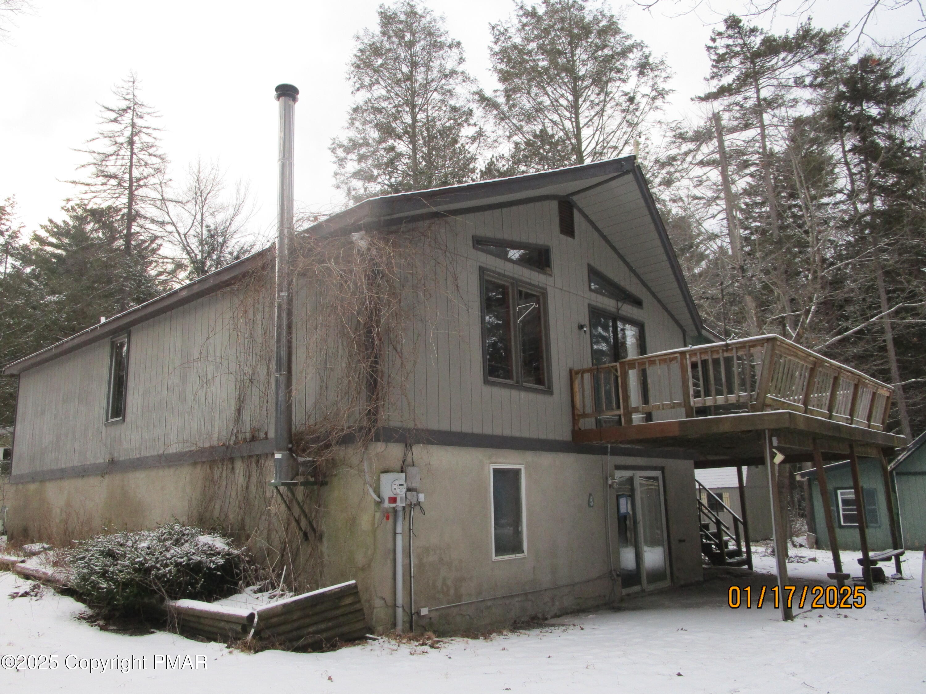 136 Pine Run, Pocono Lake, Pennsylvania image 4