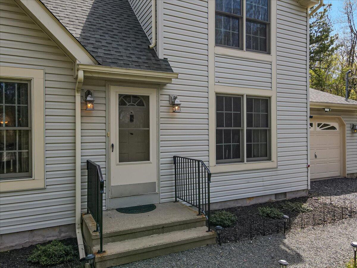 3310 Black Cherry Court, Long Pond, Pennsylvania image 7