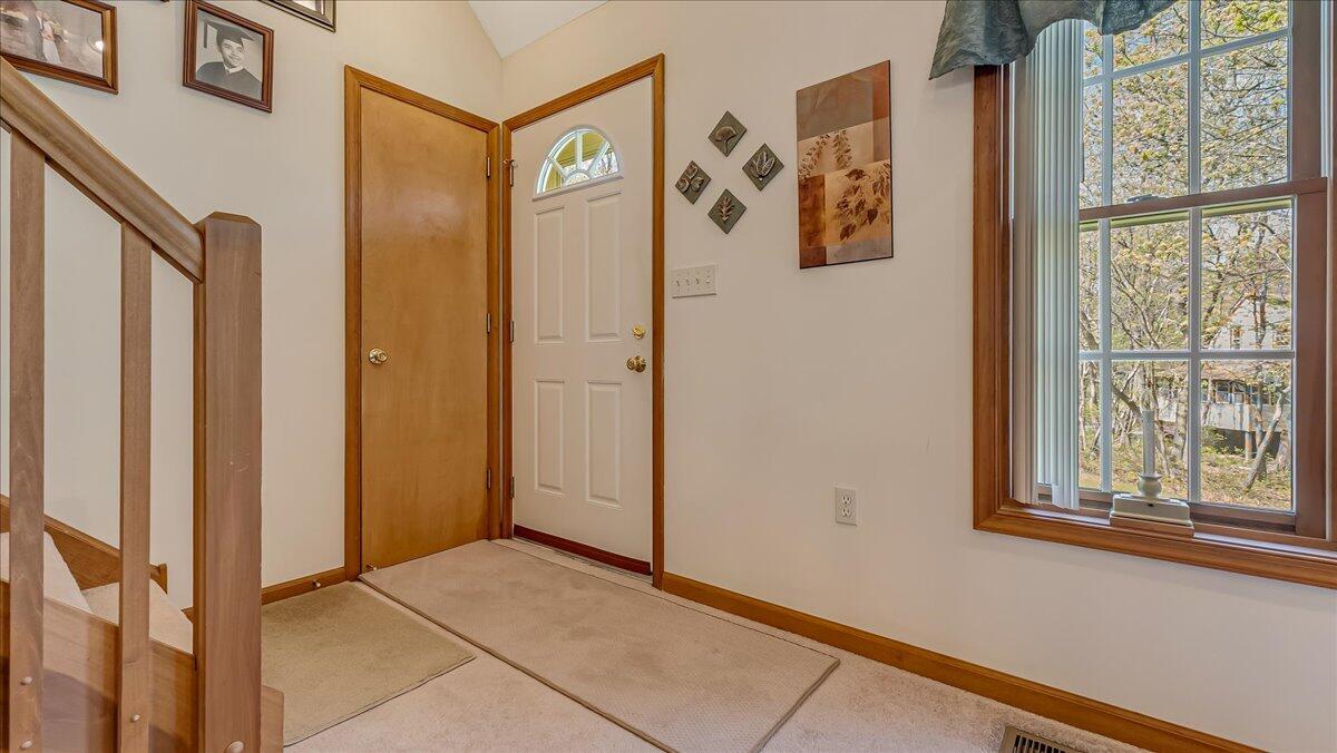 3310 Black Cherry Court, Long Pond, Pennsylvania image 31