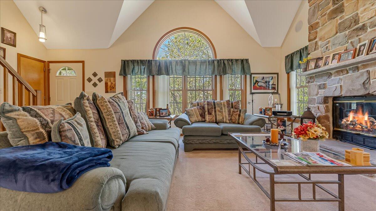 3310 Black Cherry Court, Long Pond, Pennsylvania image 13