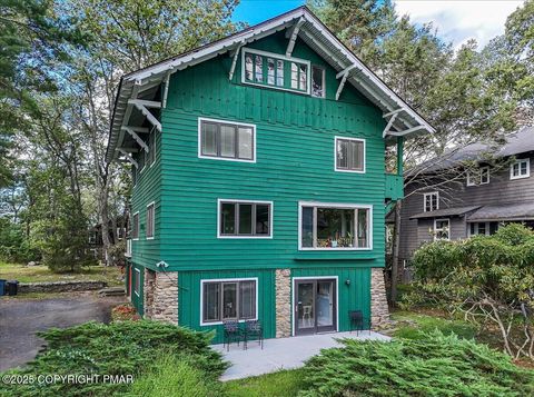 119 Falls Drive Buck Hill Falls PA 18323