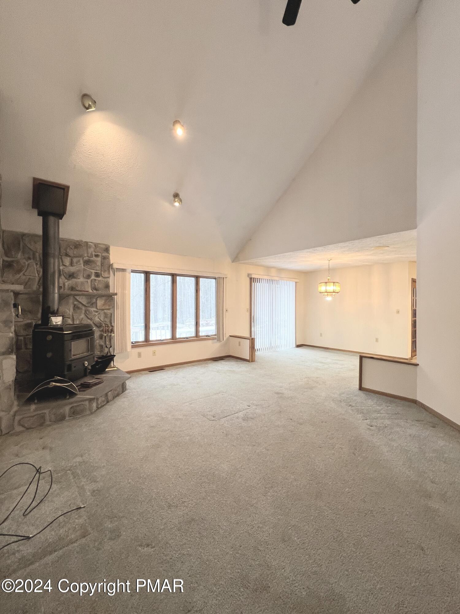 34 S Lehigh River Drive, Clifton Township, Pennsylvania image 10