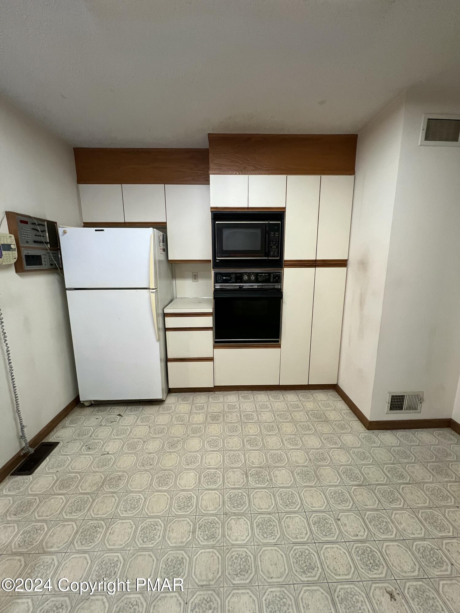 34 S Lehigh River Drive, Clifton Township, Pennsylvania image 28
