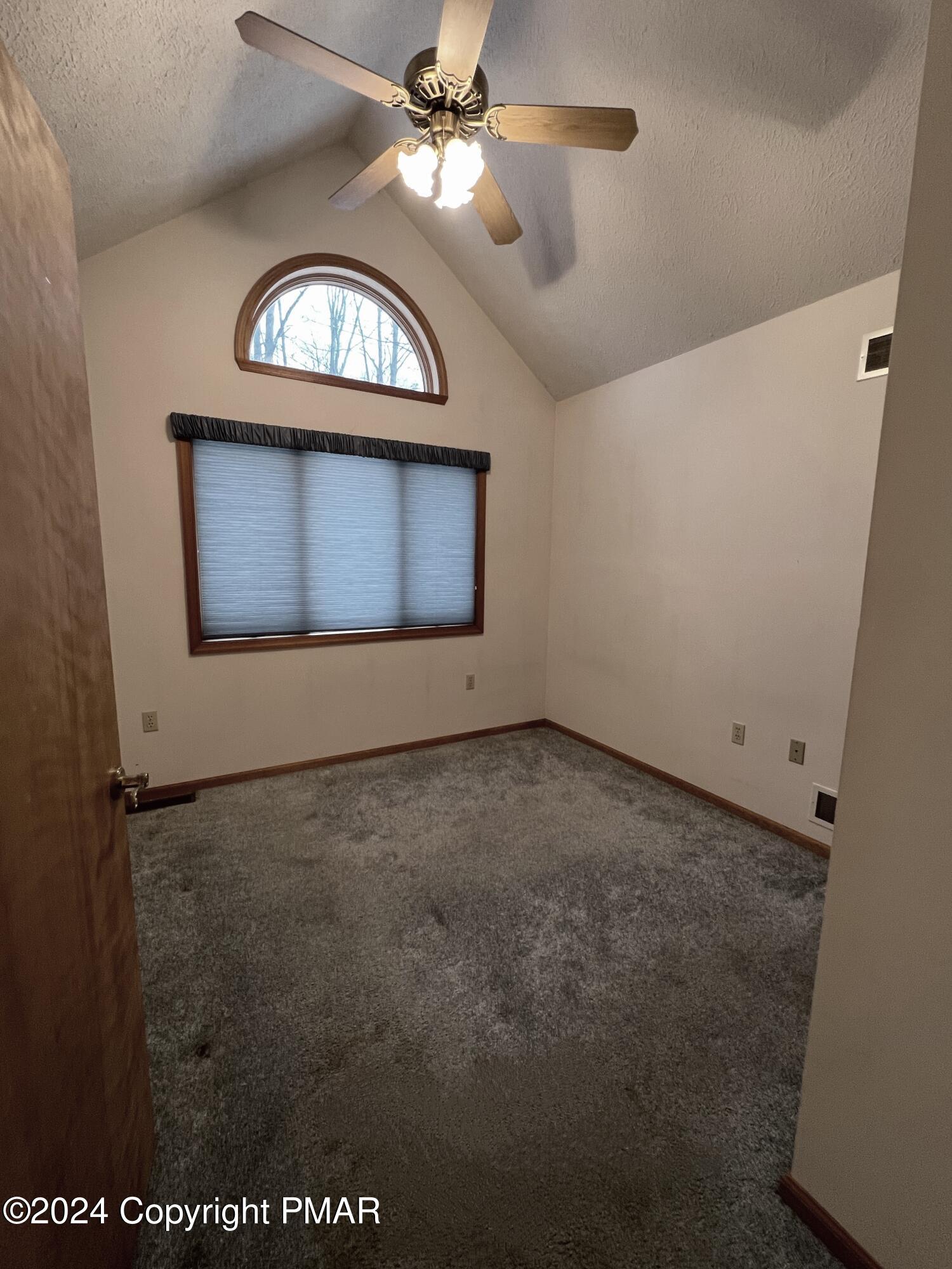 34 S Lehigh River Drive, Clifton Township, Pennsylvania image 32