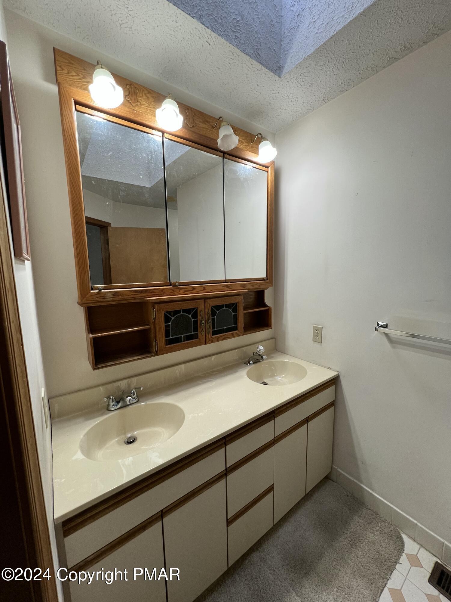 34 S Lehigh River Drive, Clifton Township, Pennsylvania image 39