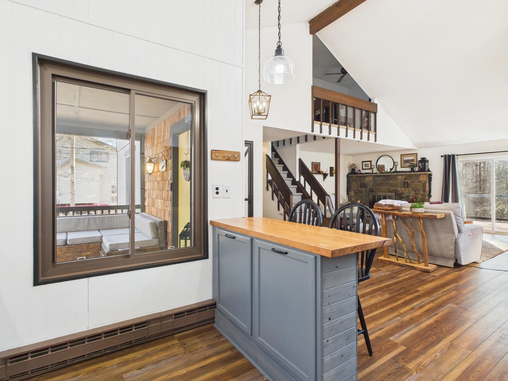 193 Elk Run Road, Pocono Lake, Pennsylvania image 12