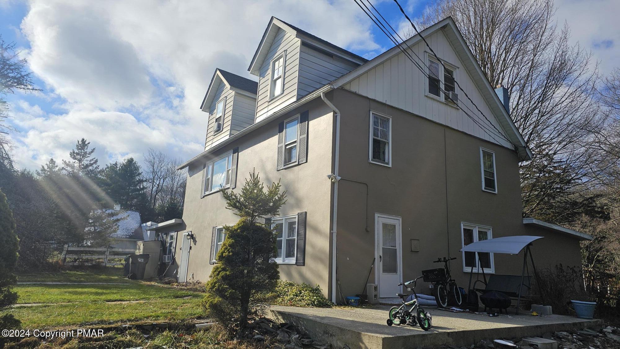 479 Golf Drive, Canadensis, Pennsylvania image 2