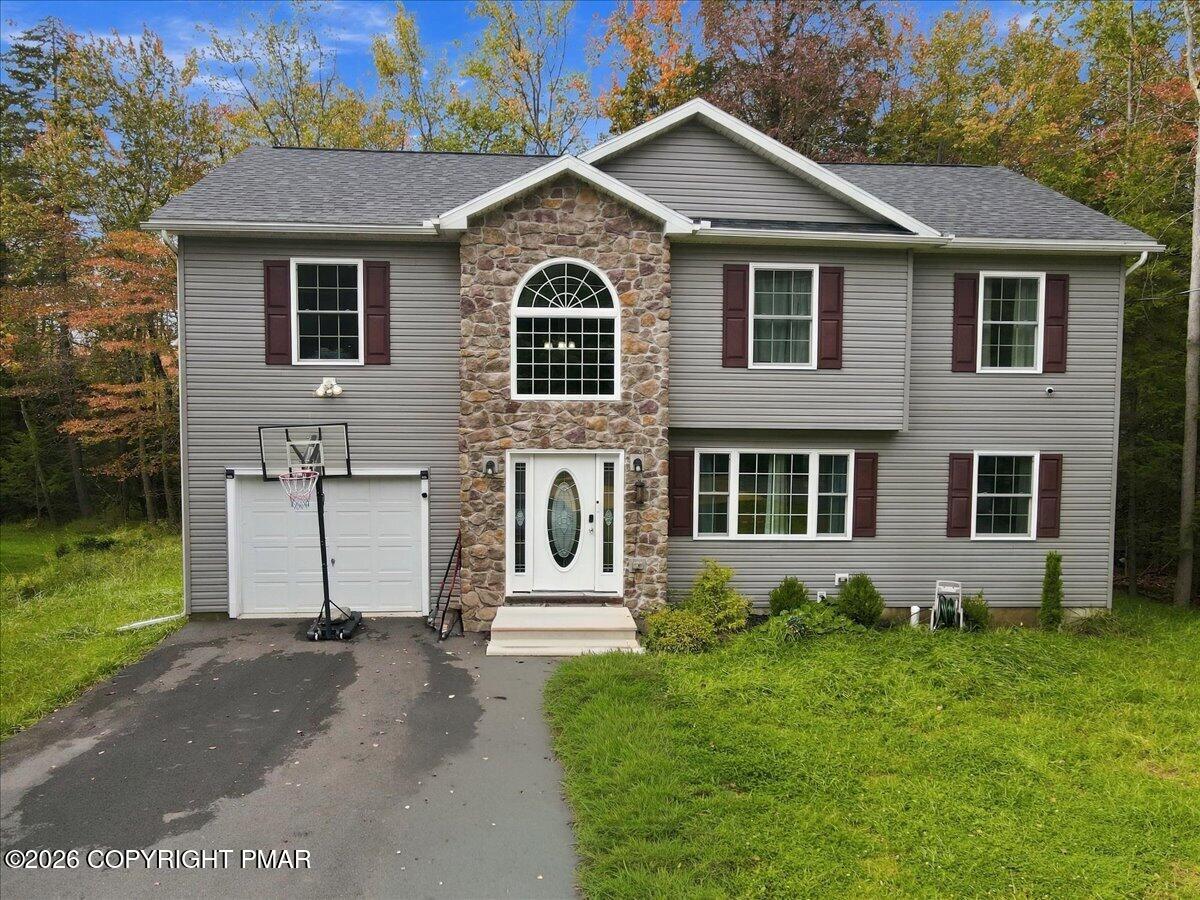 425 Scotch Pine Drive
