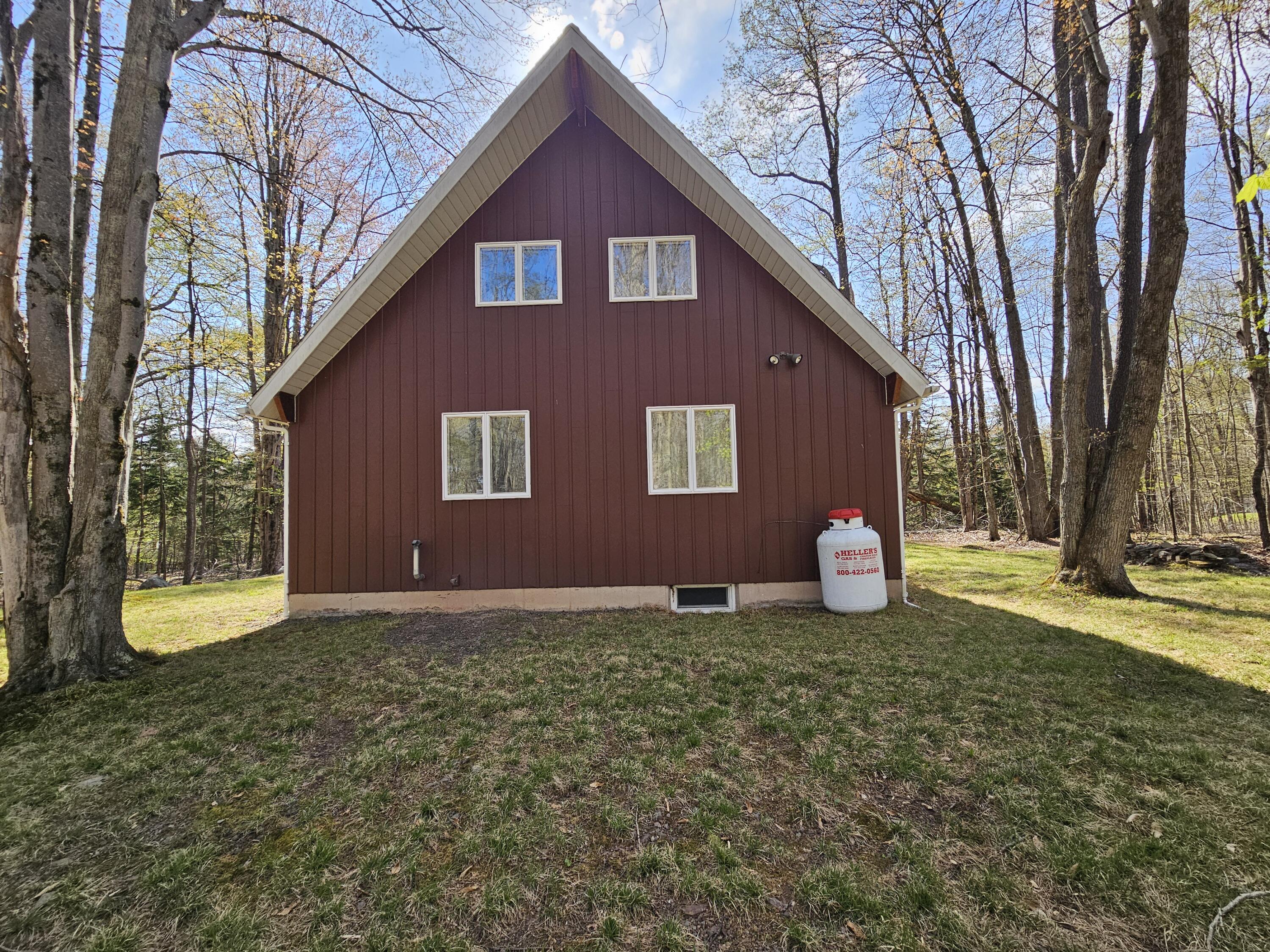 130 Michigana Drive, Pocono Lake, Pennsylvania image 7