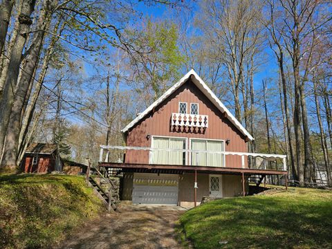 130 Michigana Drive Pocono Lake PA 18347