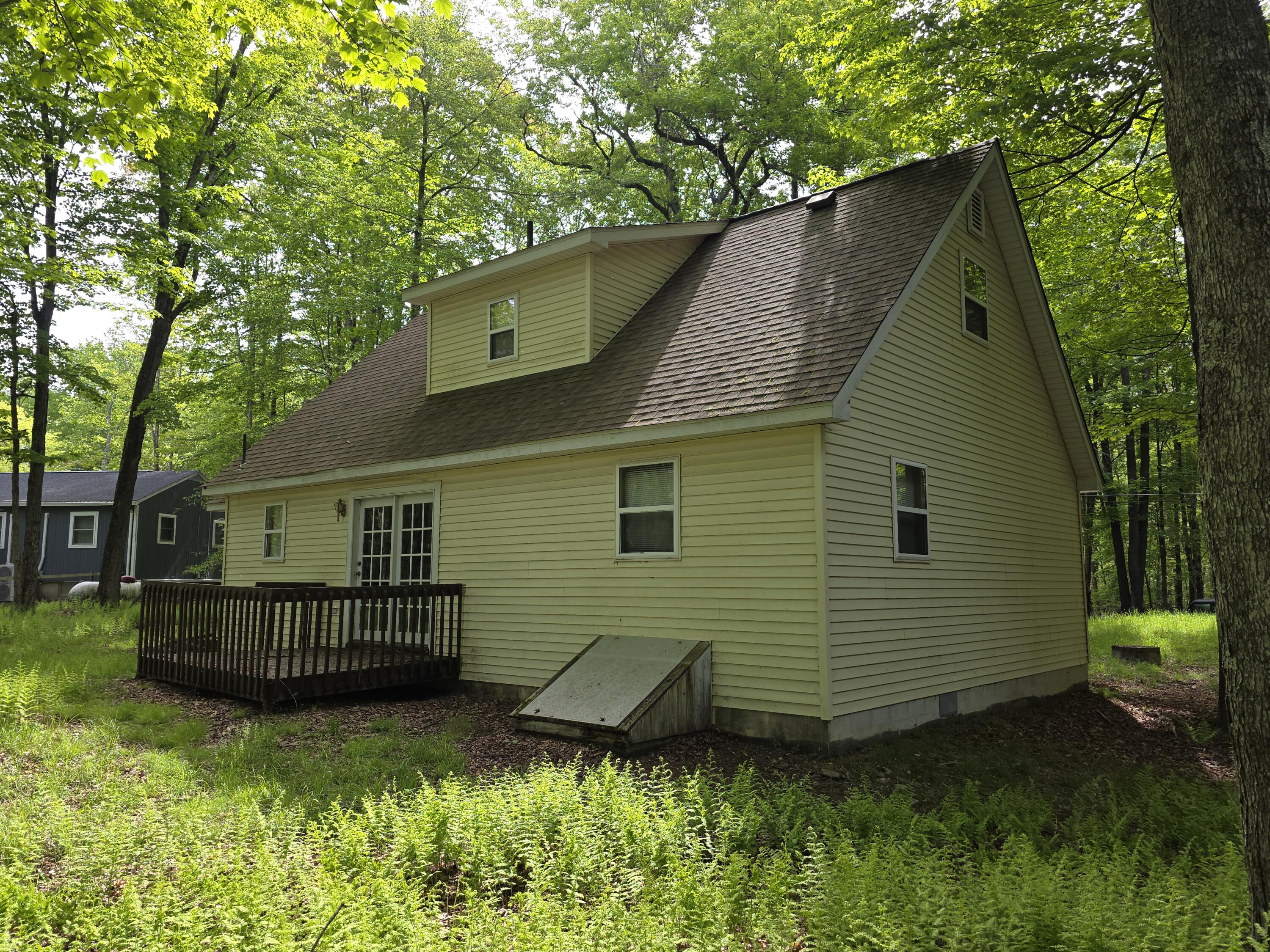131 Pine Drive, Pocono Lake, Pennsylvania image 6