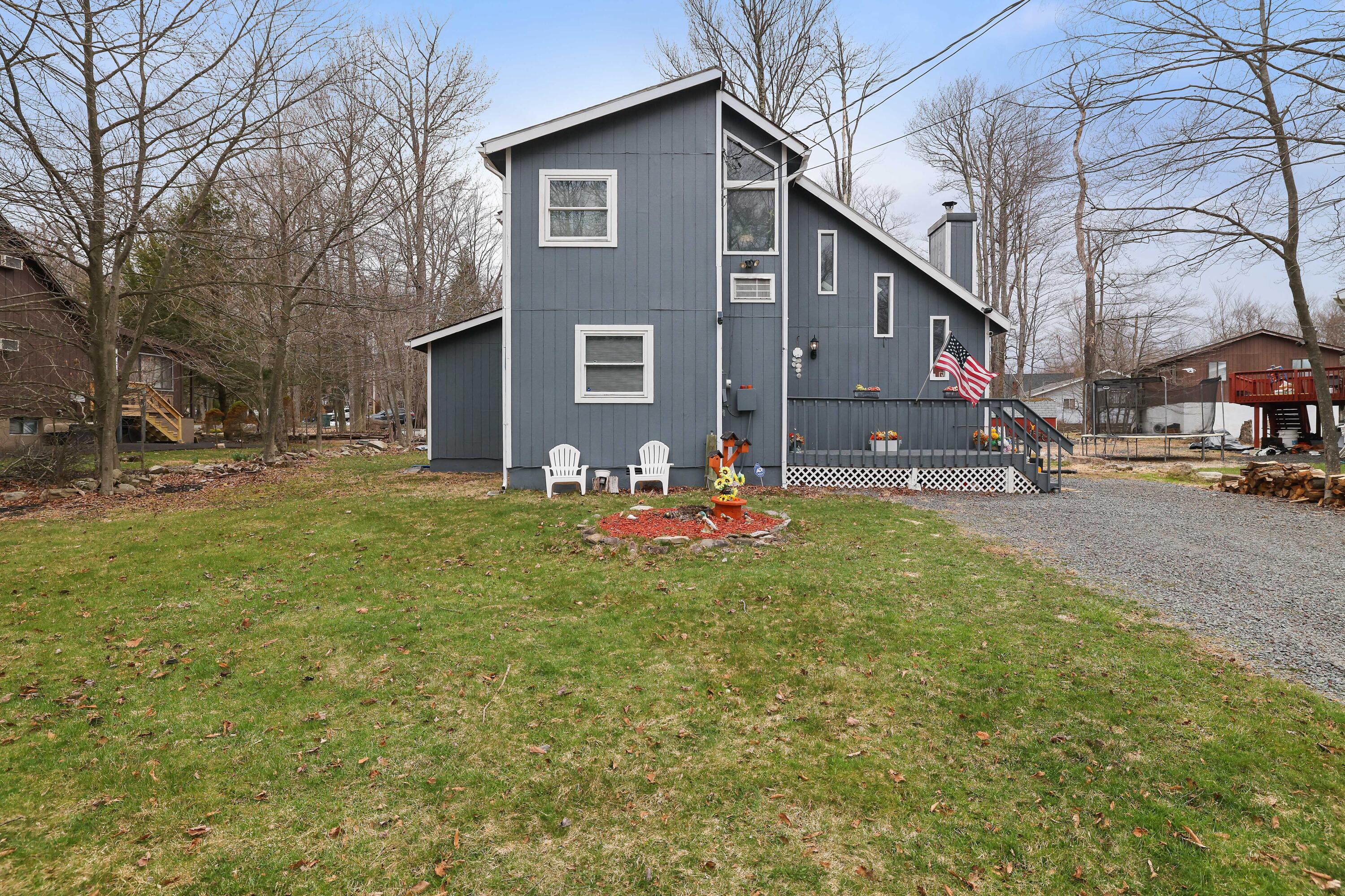 1645 Sunny Side Drive, Tobyhanna, Pennsylvania image 2