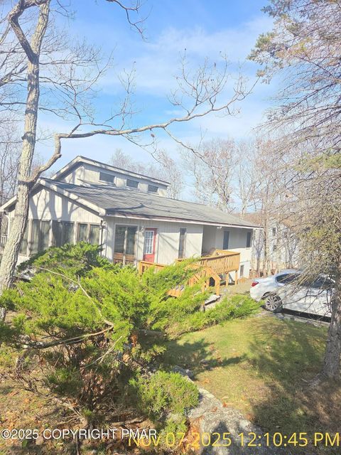 1107 Hampstead Court Bushkill PA 18324