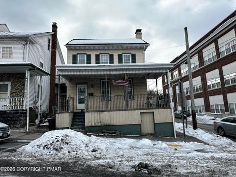 Homes For Sale - 102 E Arch Street<br/> Shamokin, PA 17872