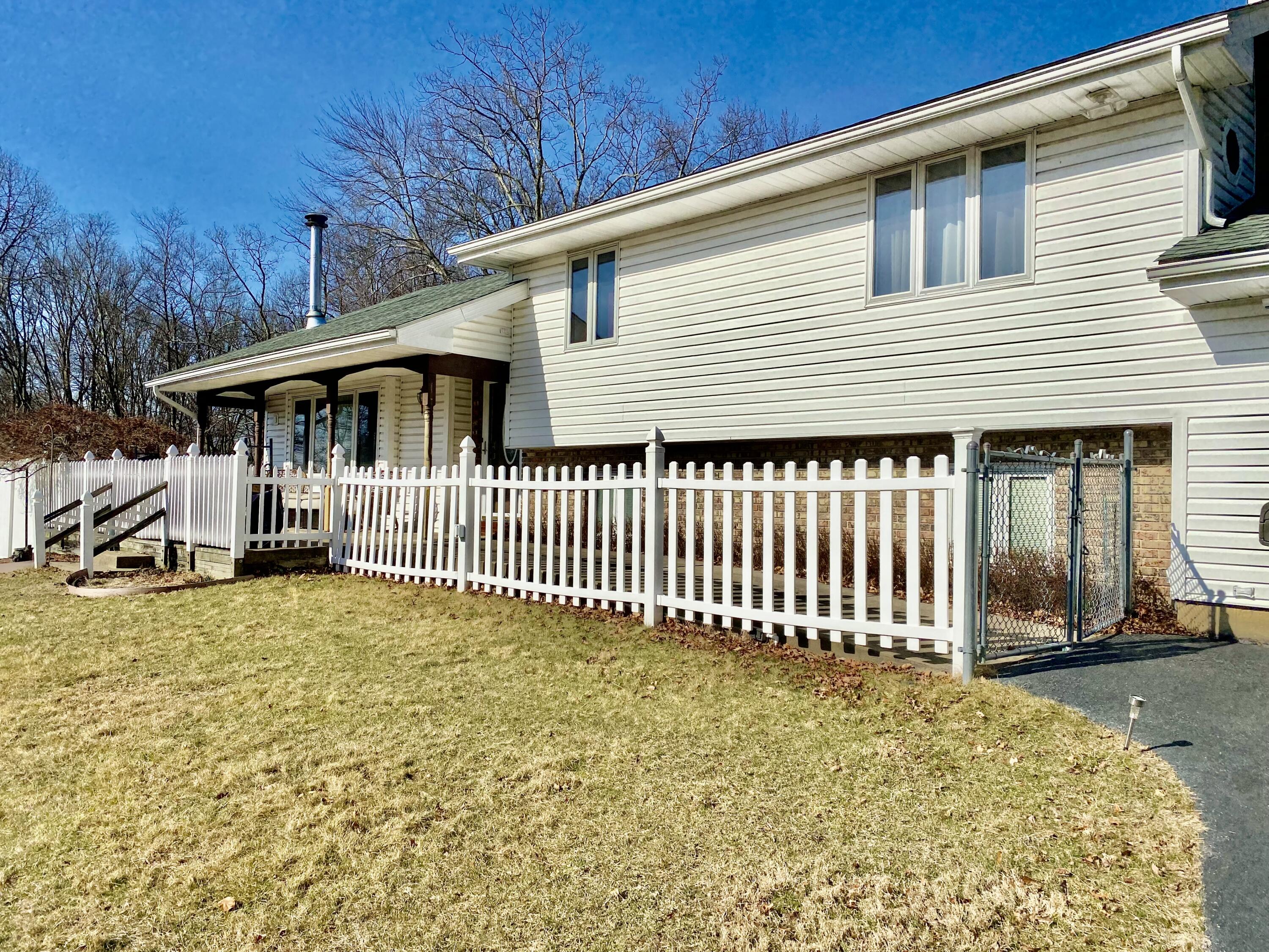 108 Mayflower Court, Bushkill, Pennsylvania image 3