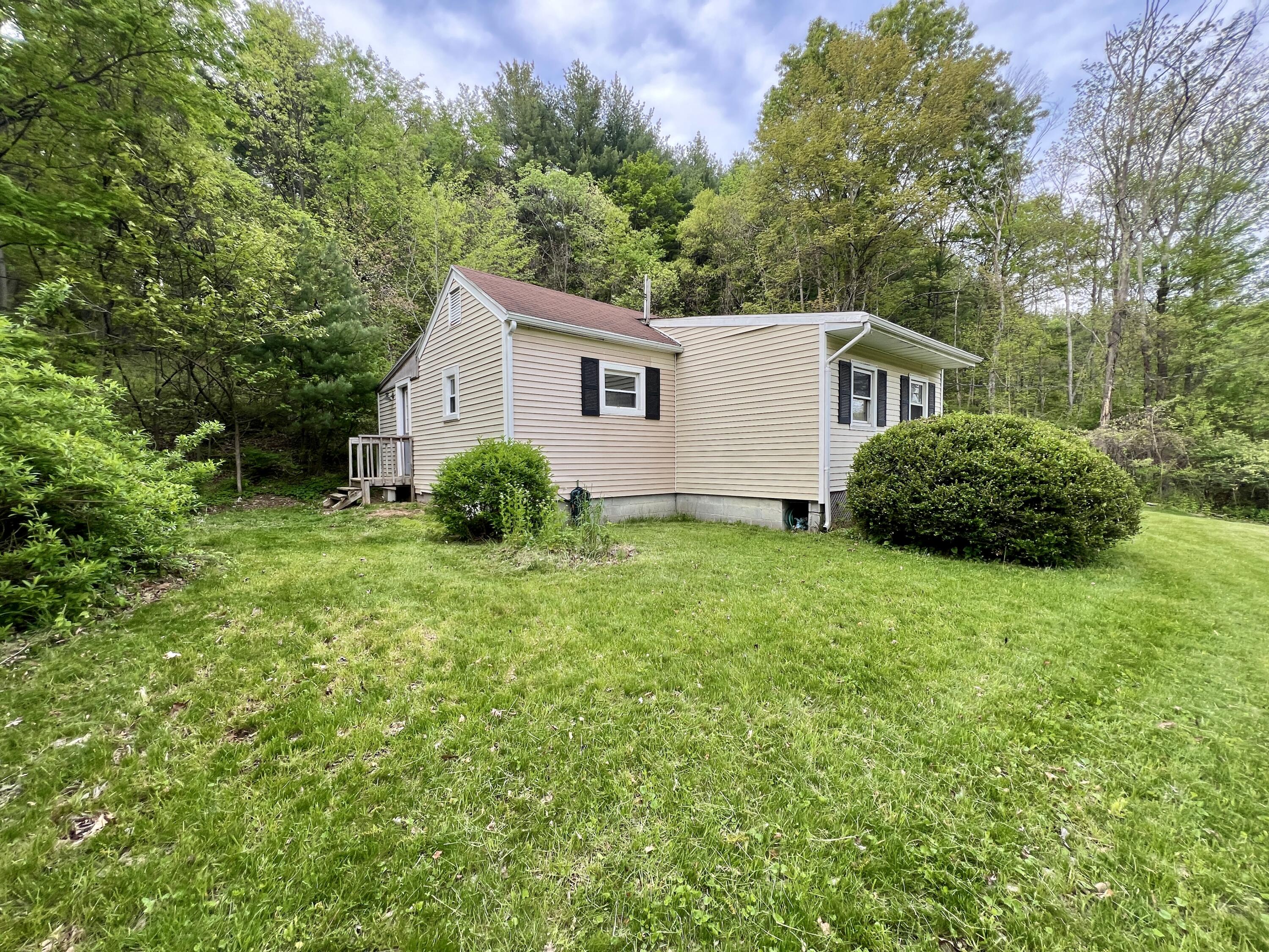 787 Meixsell Valley Road, Saylorsburg, Pennsylvania image 3