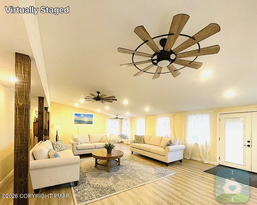 72 CREEKVIEW DRIVE EAST