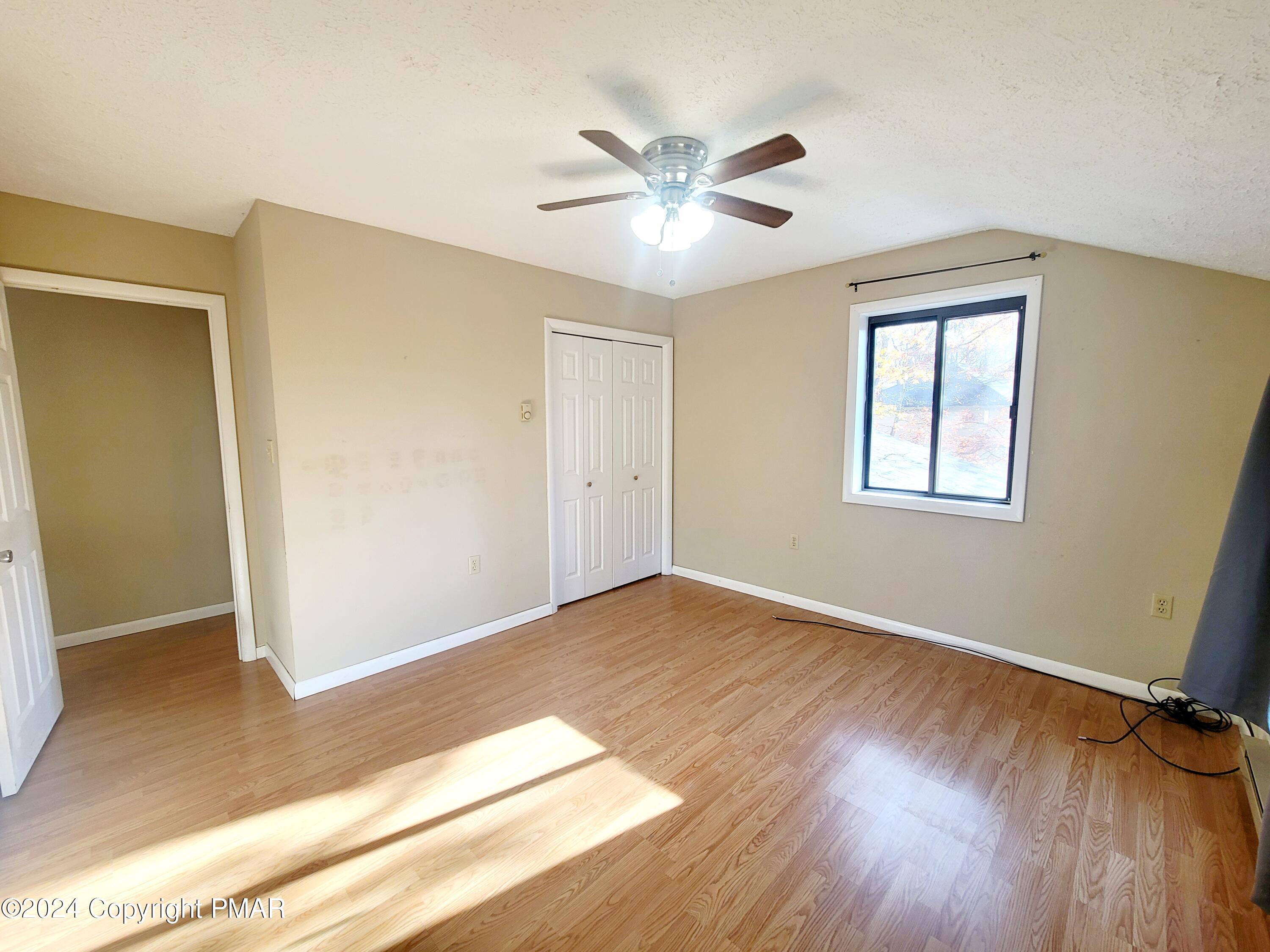 227 Ravenhill Road, Tamiment, Pennsylvania image 38