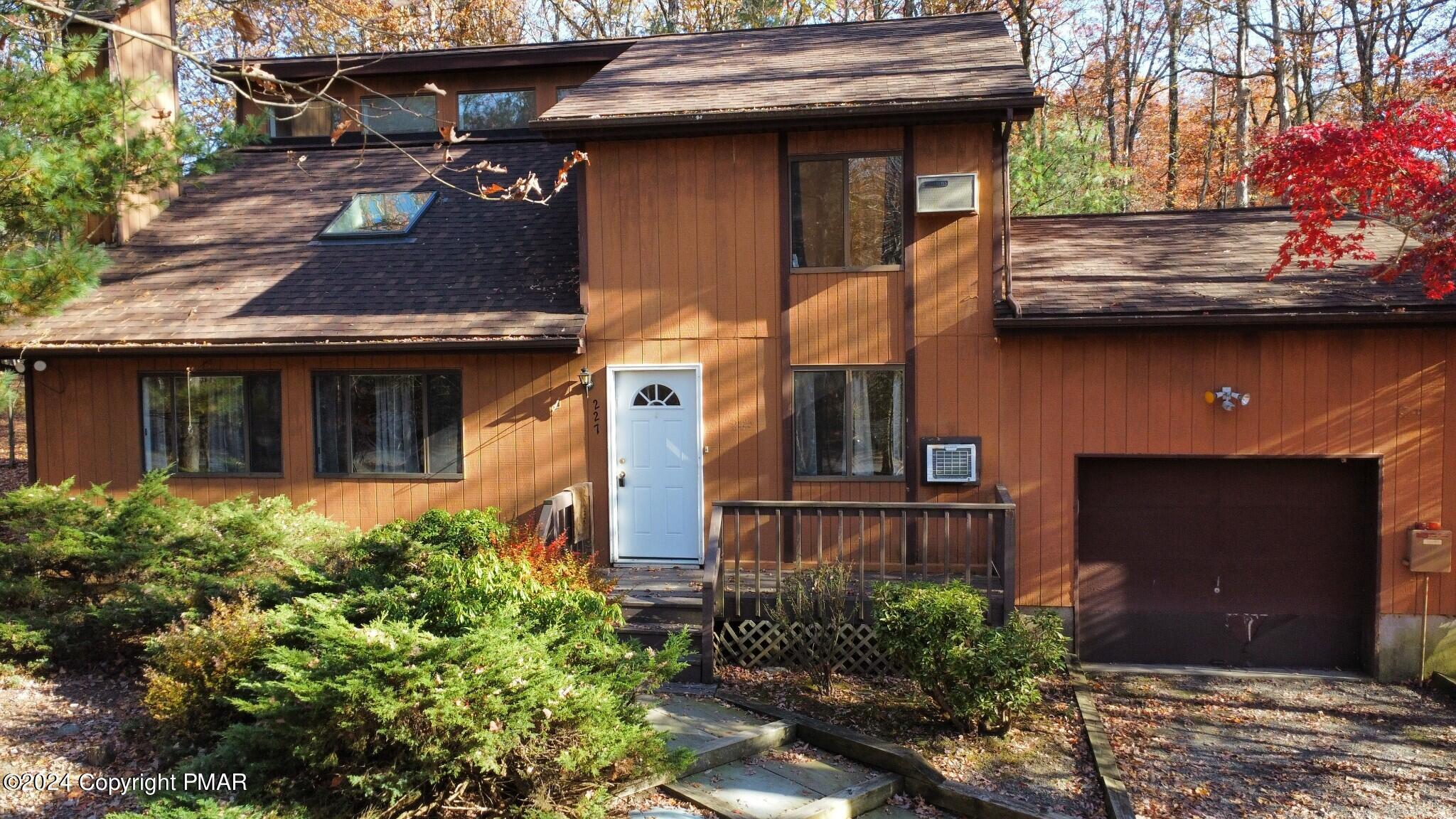227 Ravenhill Road, Tamiment, Pennsylvania image 44