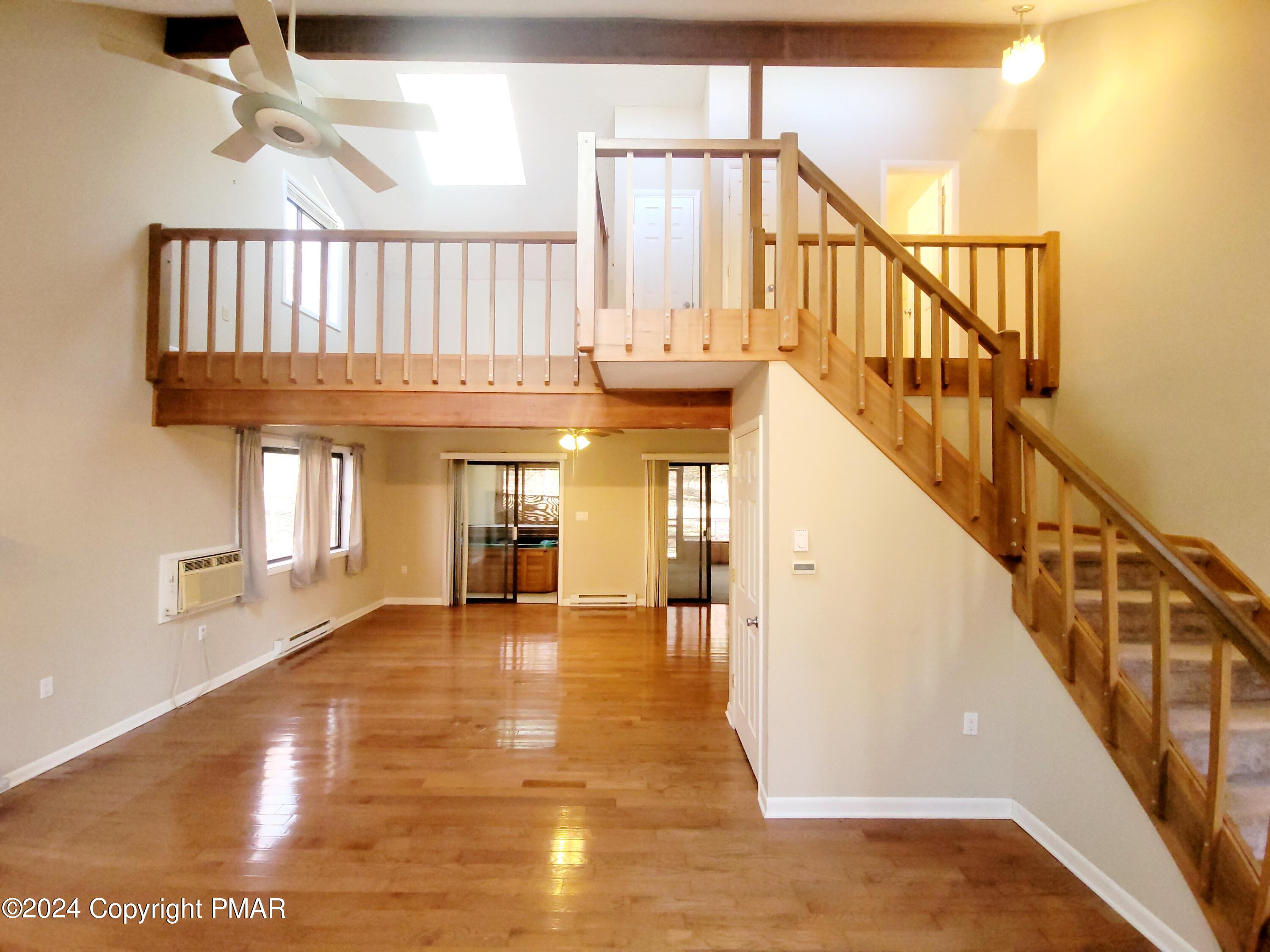 227 Ravenhill Road, Tamiment, Pennsylvania image 12