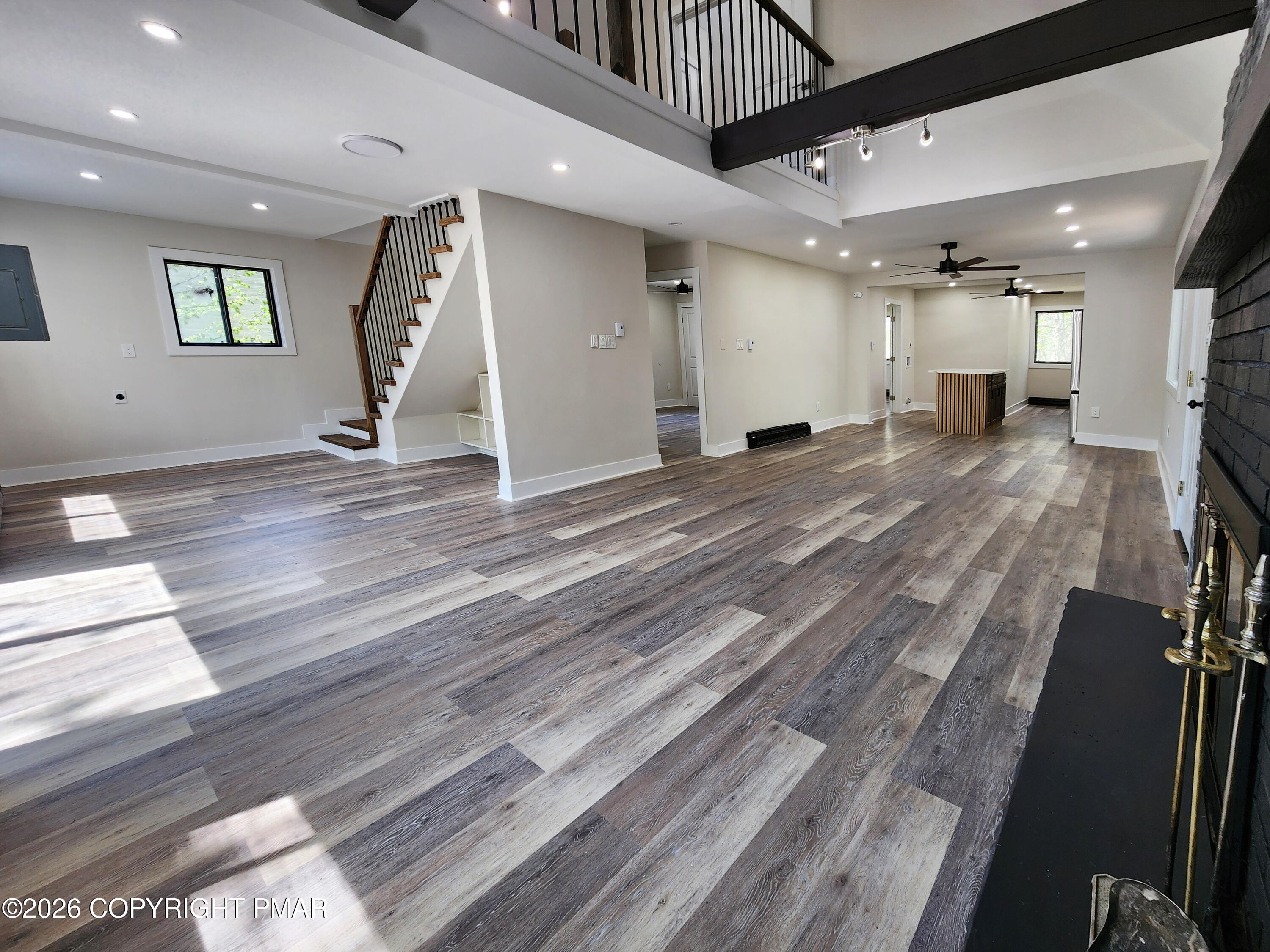 1686 Moonbeam Terrace