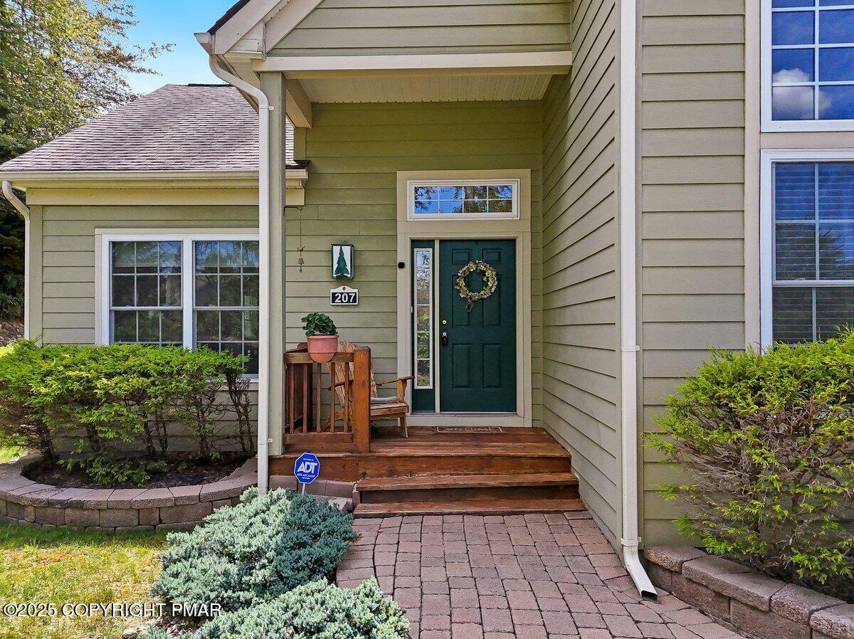 207 Hermit Thrush Road