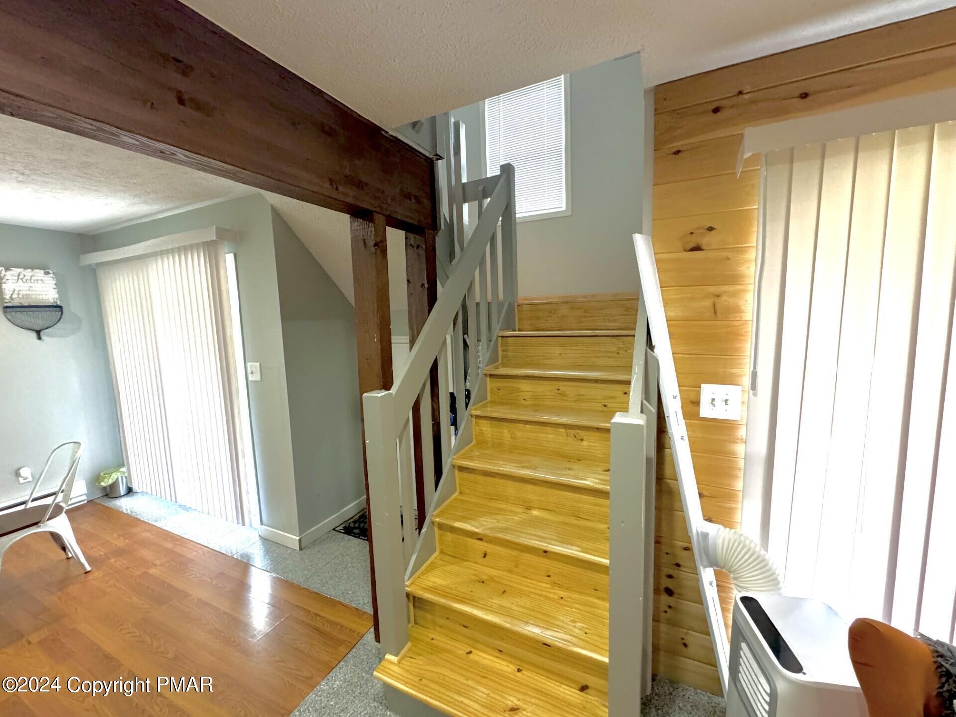 1053 Country Place Drive, Tobyhanna, Pennsylvania image 24