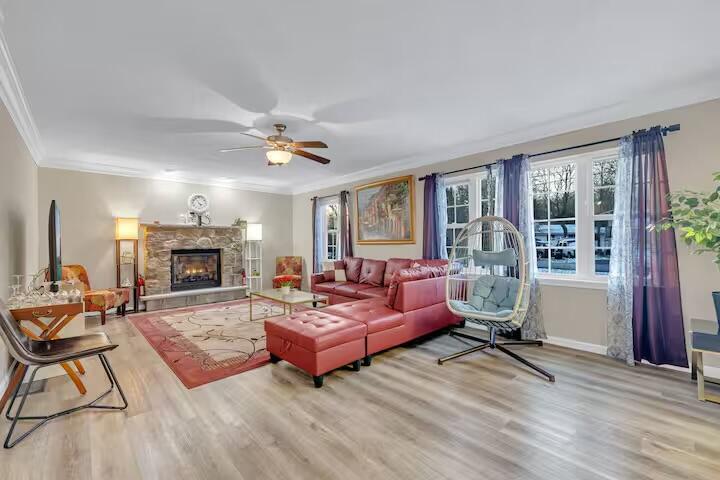 7075 Boulder Court