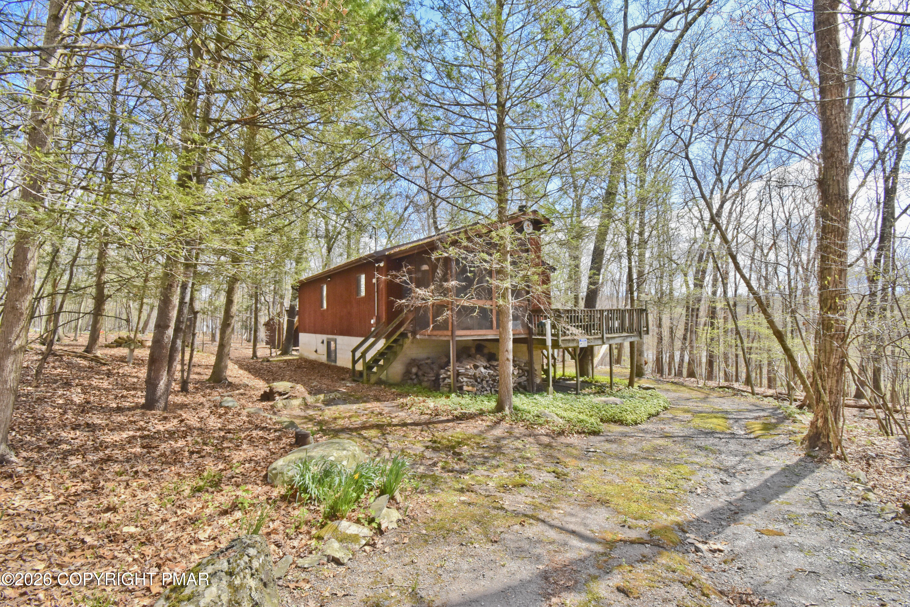 3430 Canterbury Circle