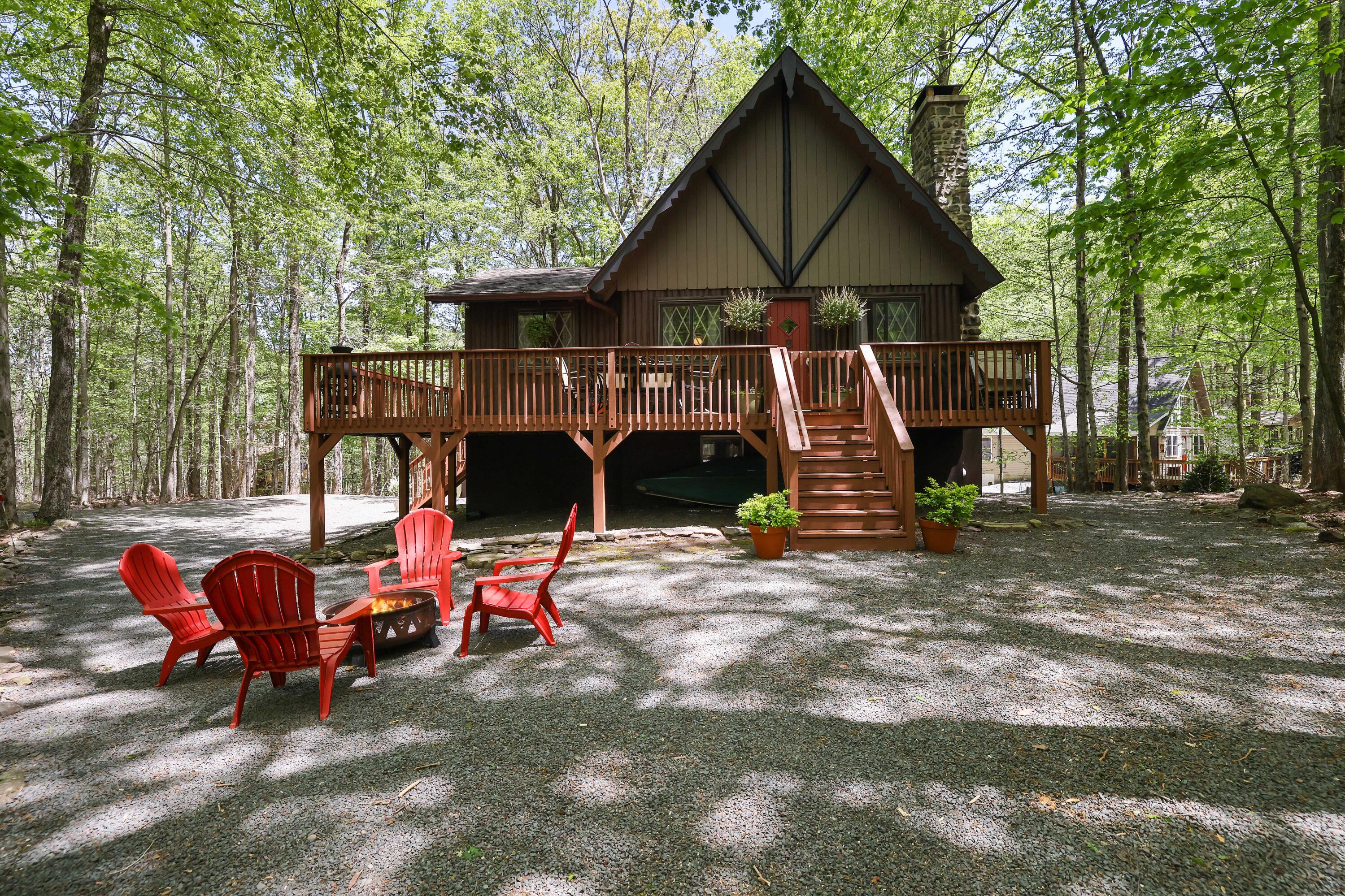 236 Ridge Rd Rd, Pocono Lake, Pennsylvania image 2