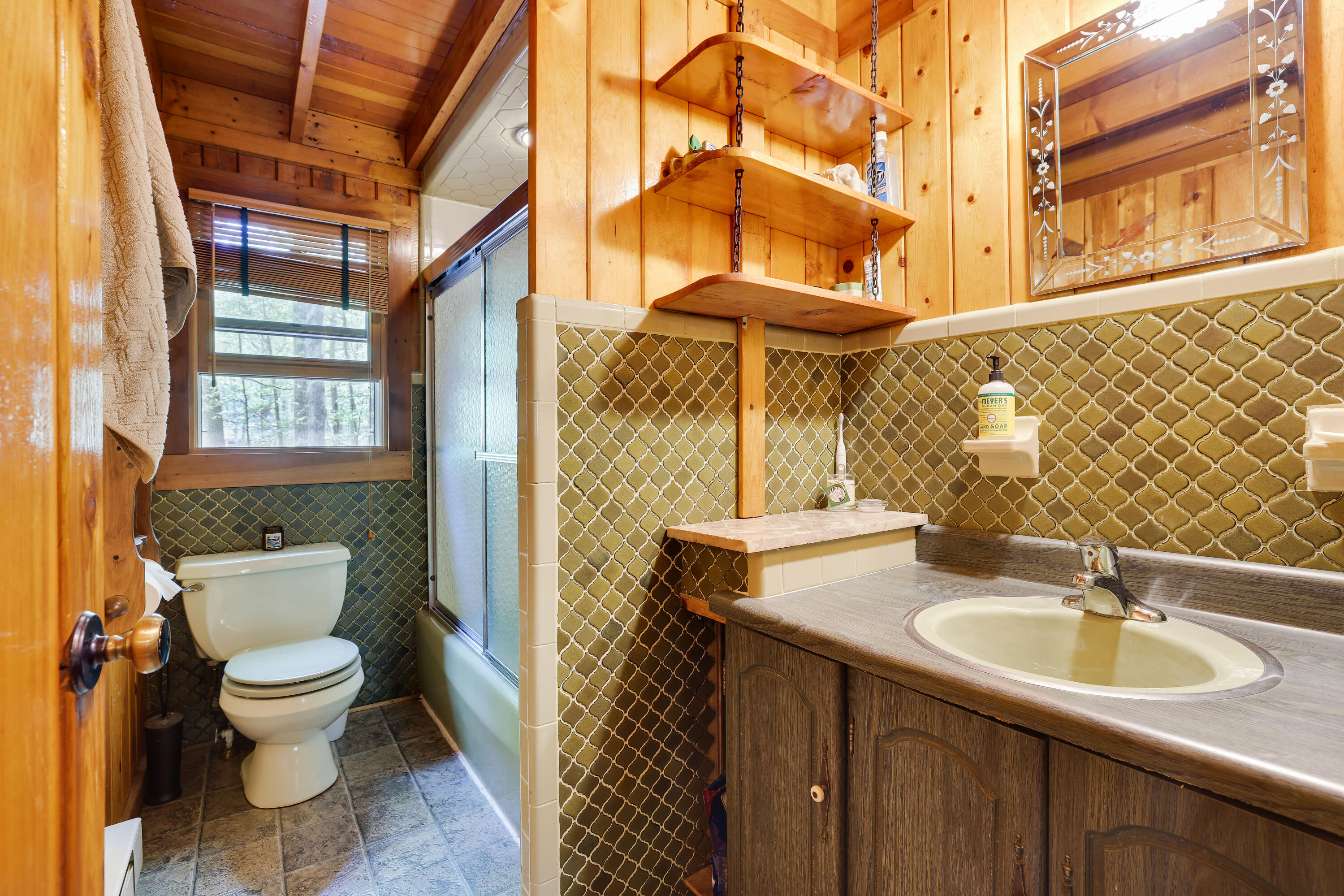 236 Ridge Rd Rd, Pocono Lake, Pennsylvania image 19
