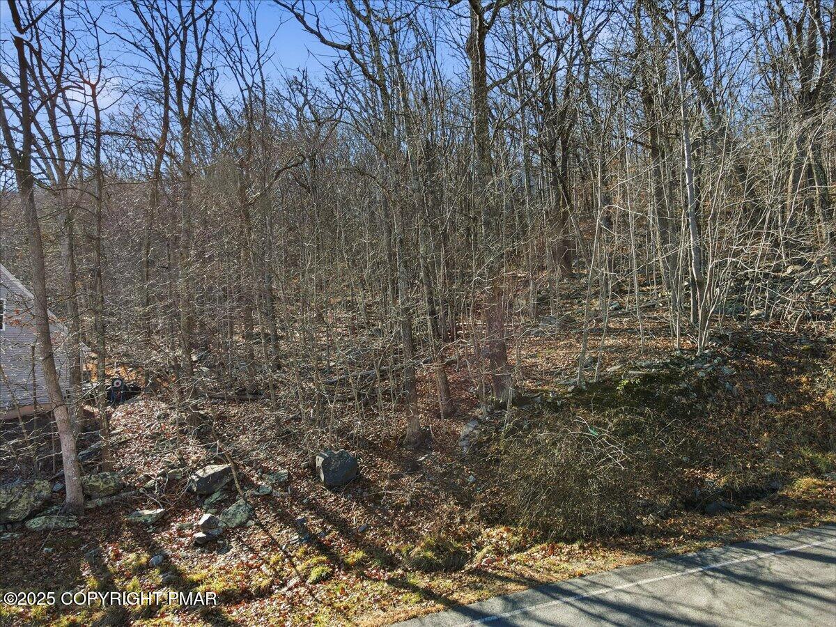 1370 Sec 2 N Hampton Court