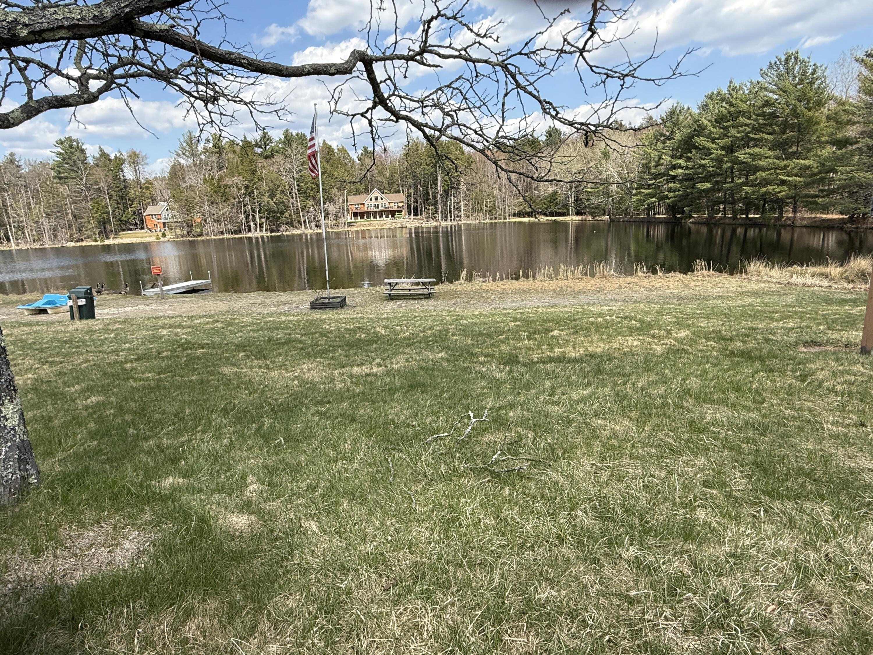 170 / 171 Sir Gawain Court, Pocono Lake, Pennsylvania image 13