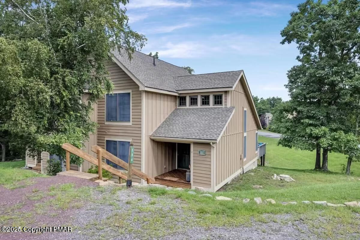 164 Pine Court, Tannersville, Pennsylvania image 1