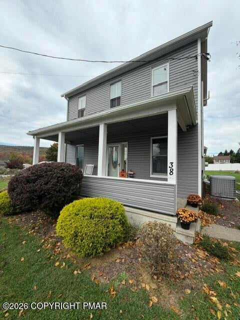 38 W 2nd Street