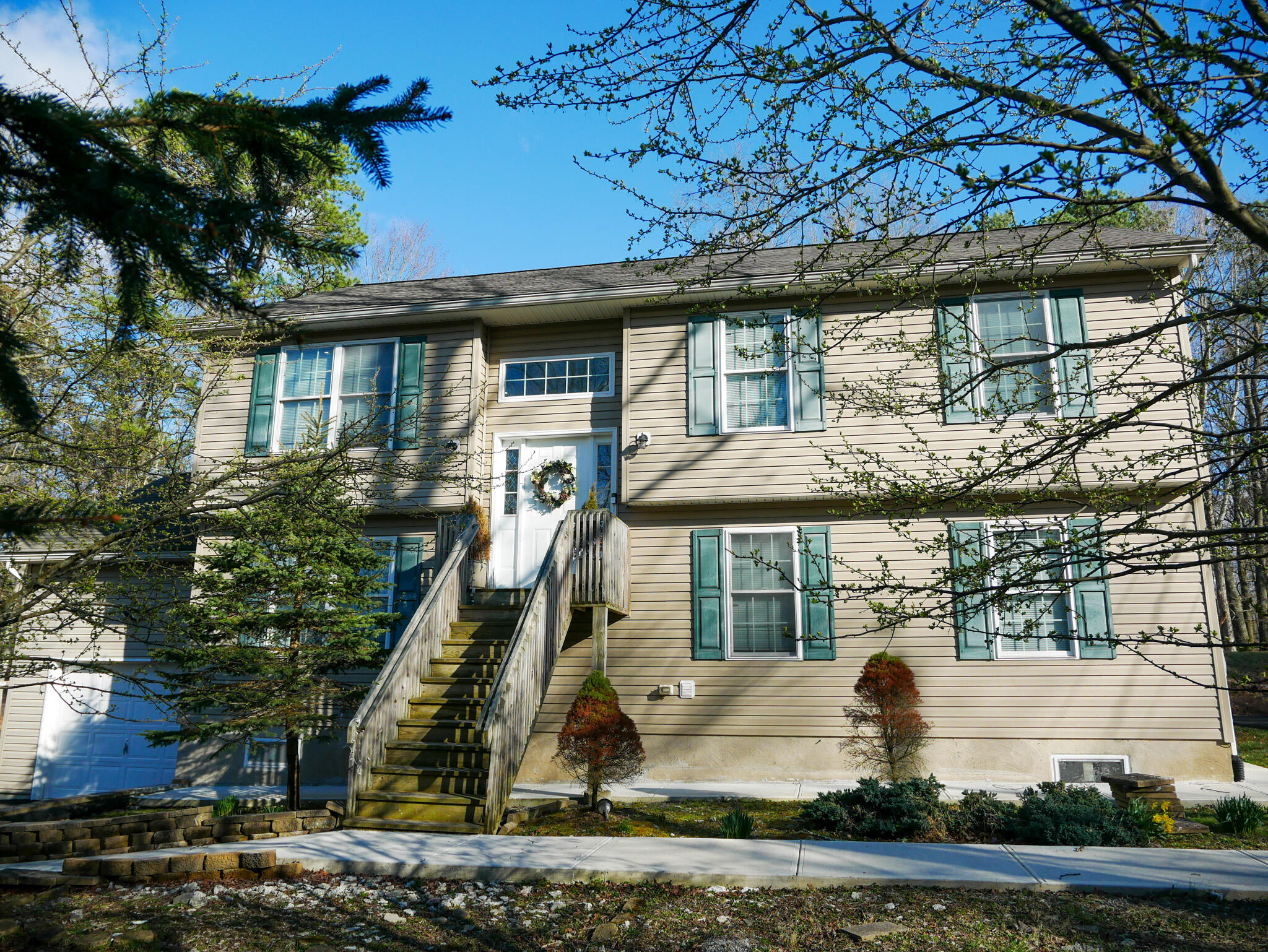 5109 Hickory Lane, East Stroudsburg, Pennsylvania image 2