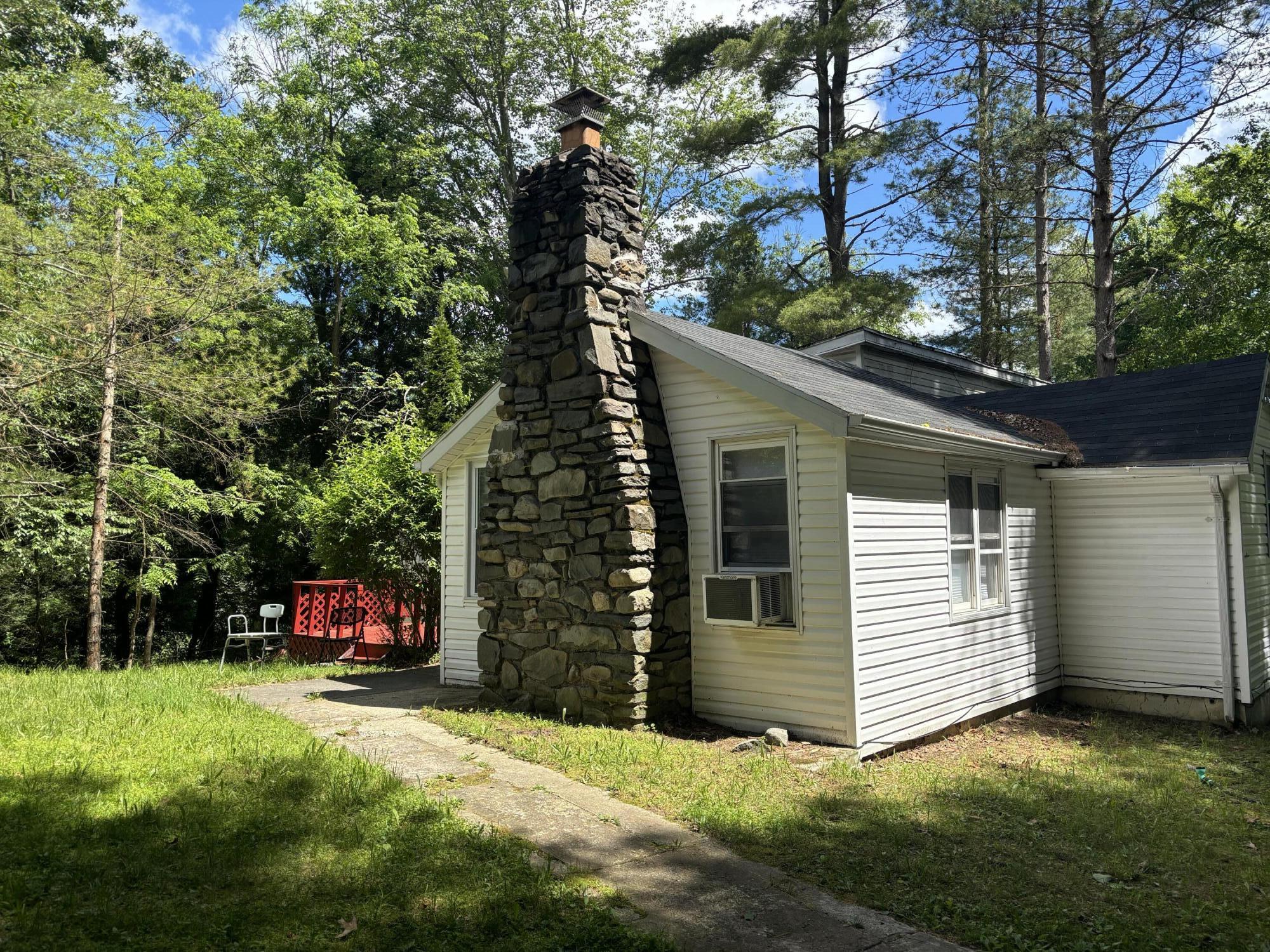 6308 Deer Drive, East Stroudsburg, Pennsylvania image 16