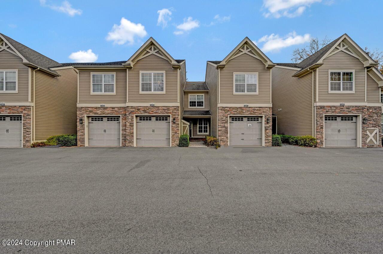 1205 Clymer Lane, Pocono Pines, Pennsylvania image 1