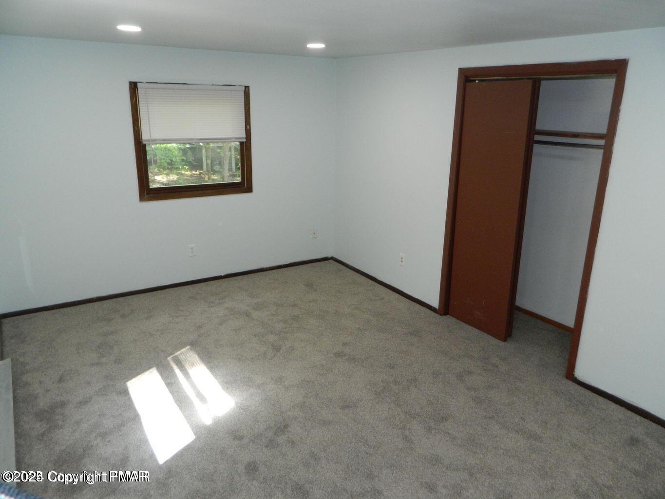 6061 Decker Road, Bushkill, Pennsylvania image 11
