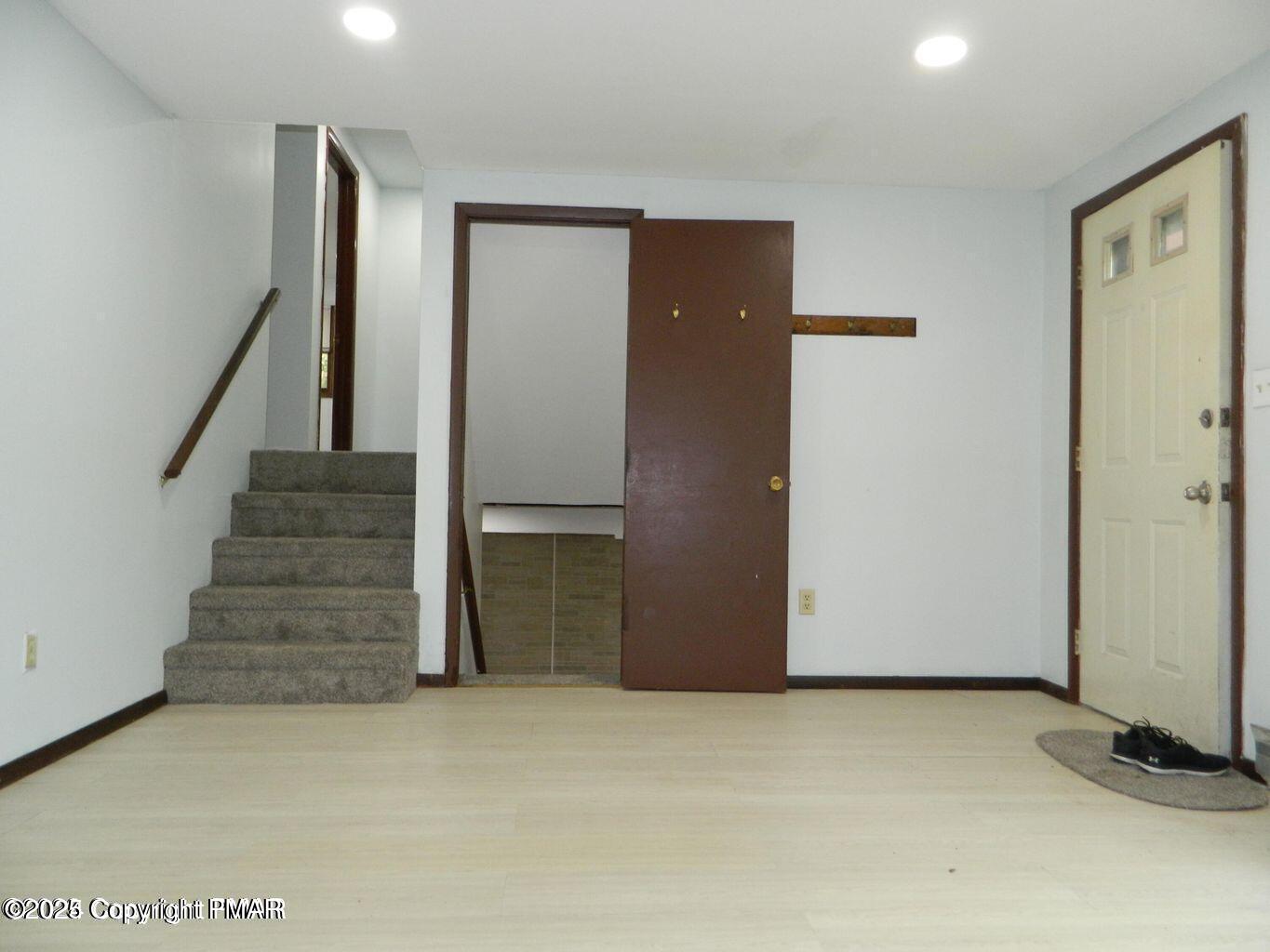 6061 Decker Road, Bushkill, Pennsylvania image 7