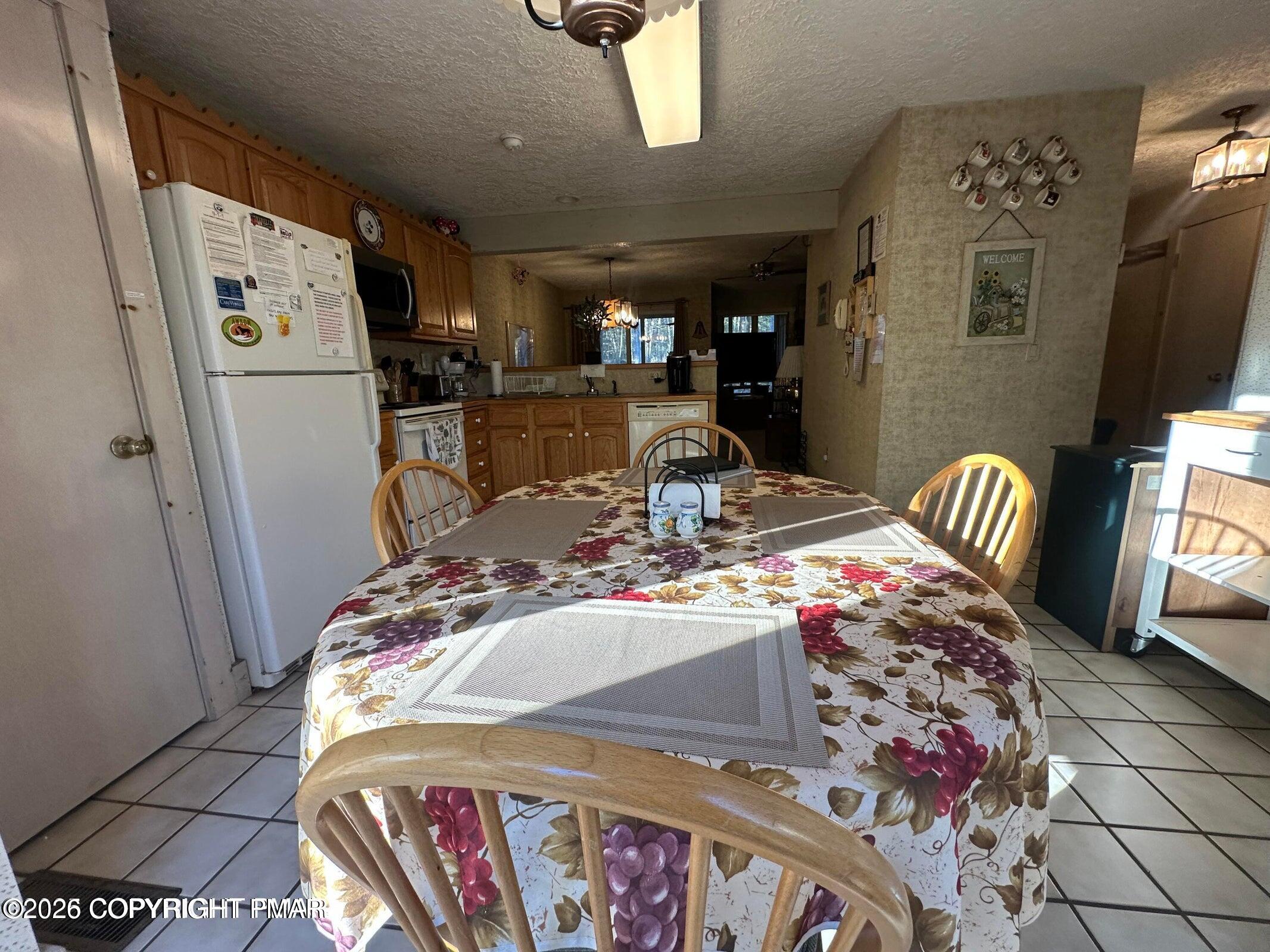 844 Crest Pines Lane