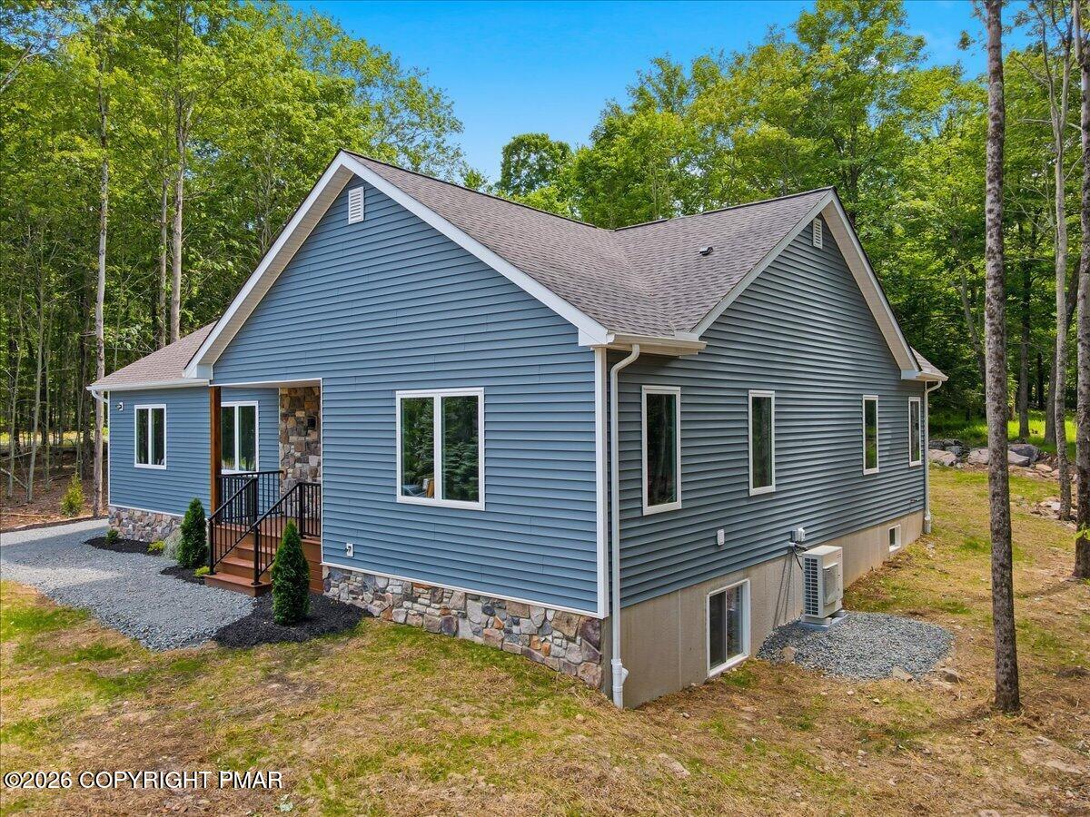 124 Wallenpaupack Drive