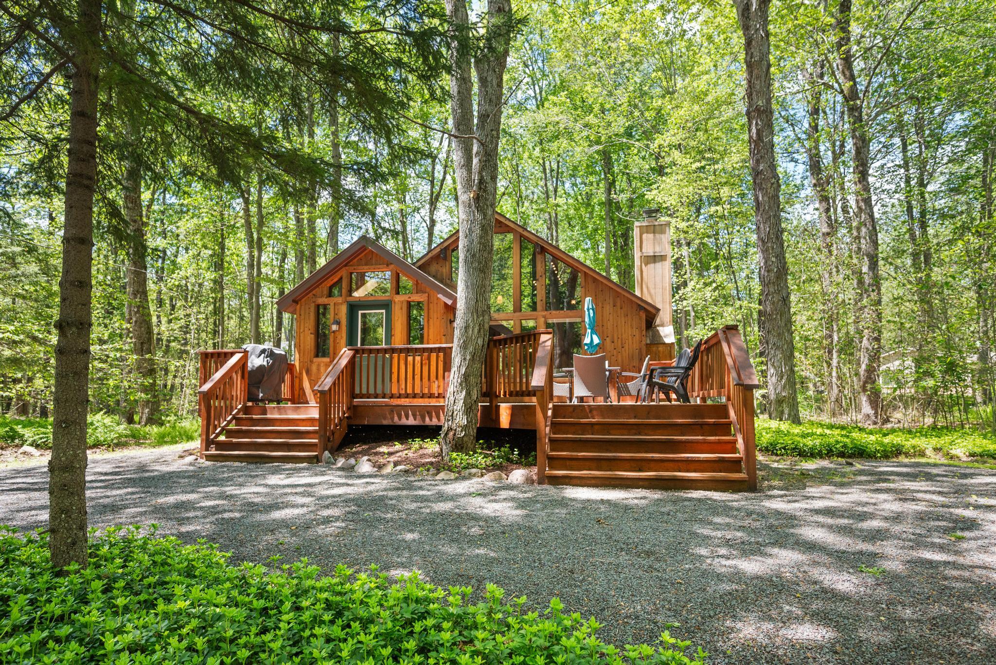 2107 Oak Road, Pocono Pines, Pennsylvania image 2