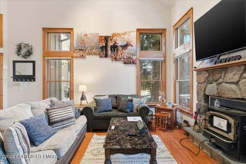 Townhouse For Sale - 393 Vista Drive<br/> Monroe County, Tannersville, PA 18372
